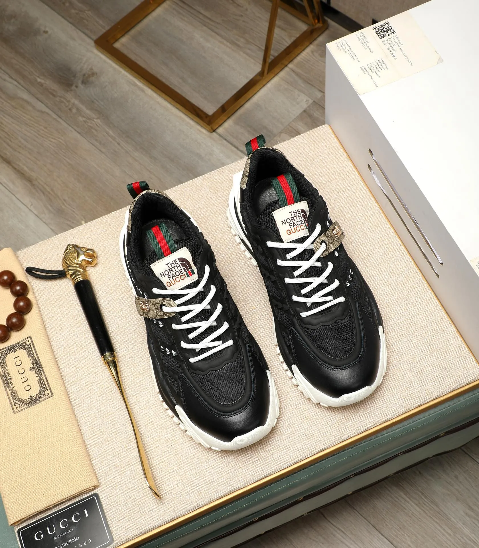Men's men's shoes💰520 GUCCI🔍🔍2024 latest model Available at the same time at the counter, original calfskin imported from Italy, mesh lining, exquisite workmanship (high-end, extravagance, and class), soles: original soles specially provided by the original factory, ⚠Exclusive double-layer movable molded soles are super comfortable⚠, real photos🎬The real ones are better🔍🔍"High quality·Follow the order" code number 38-44